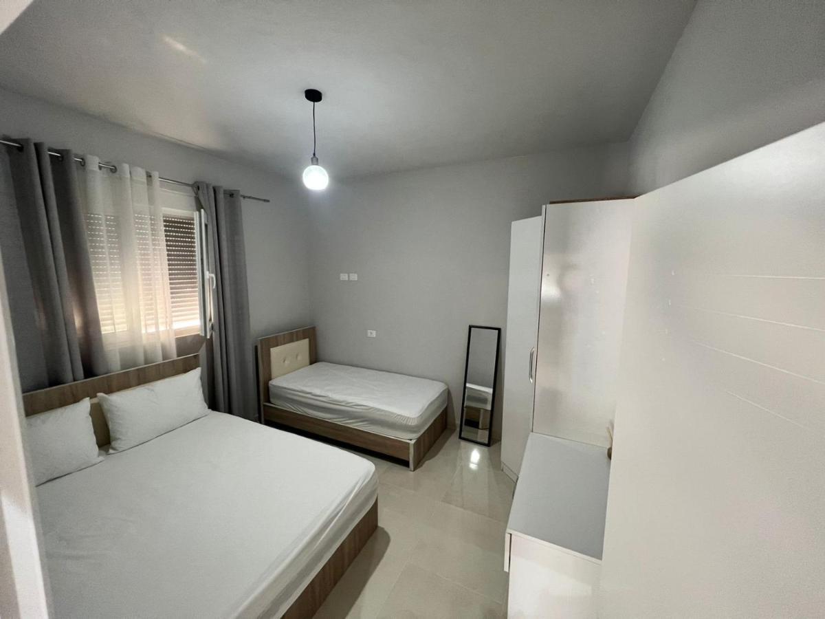 Twins Apartment Përmet المظهر الخارجي الصورة