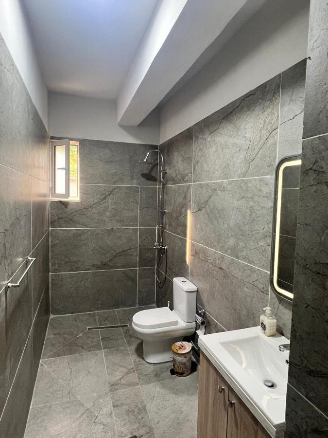Twins Apartment Përmet المظهر الخارجي الصورة